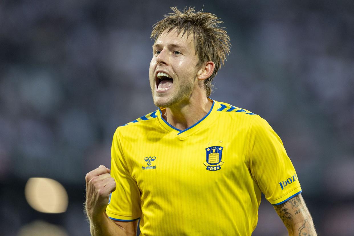 丹麦队翻盘印尼队,郑思维惊艳四座 丹麦队翻盘印尼队,郑思维惊艳四座